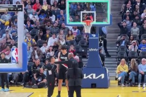 比盧普斯暫停期間指導(dǎo)楊瀚森，還把翻譯拉過(guò)來(lái)了！