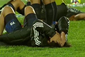 莫德里奇來(lái)到米蘭后每場(chǎng)都要做餅，假期都結(jié)束了球還沒(méi)做完??