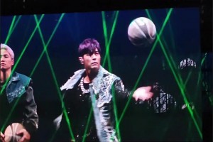 這么多年了，看來杰倫還是沒有走出大灌籃啊??????