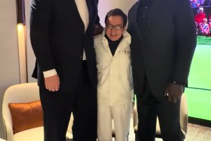 和姚明與成龍合影！奧尼爾曬視頻：一個時代的同框，老友相見格外開心