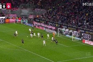 拜仁1-0領(lǐng)先門興，基米希門前2連射破門