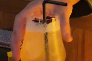 美娜：來(lái)北京還不知道去哪玩去哪喝？跟準(zhǔn)我這位“乙醇酵母”??