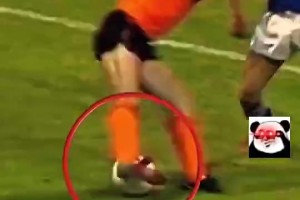 五十年前的神技！克魯伊夫轉身，至今仍有很多球員在學習！