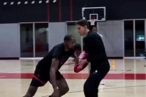 依然是關(guān)鍵球大殺器！感受KD的進攻訓練！跟巔峰期比哪里下滑了？